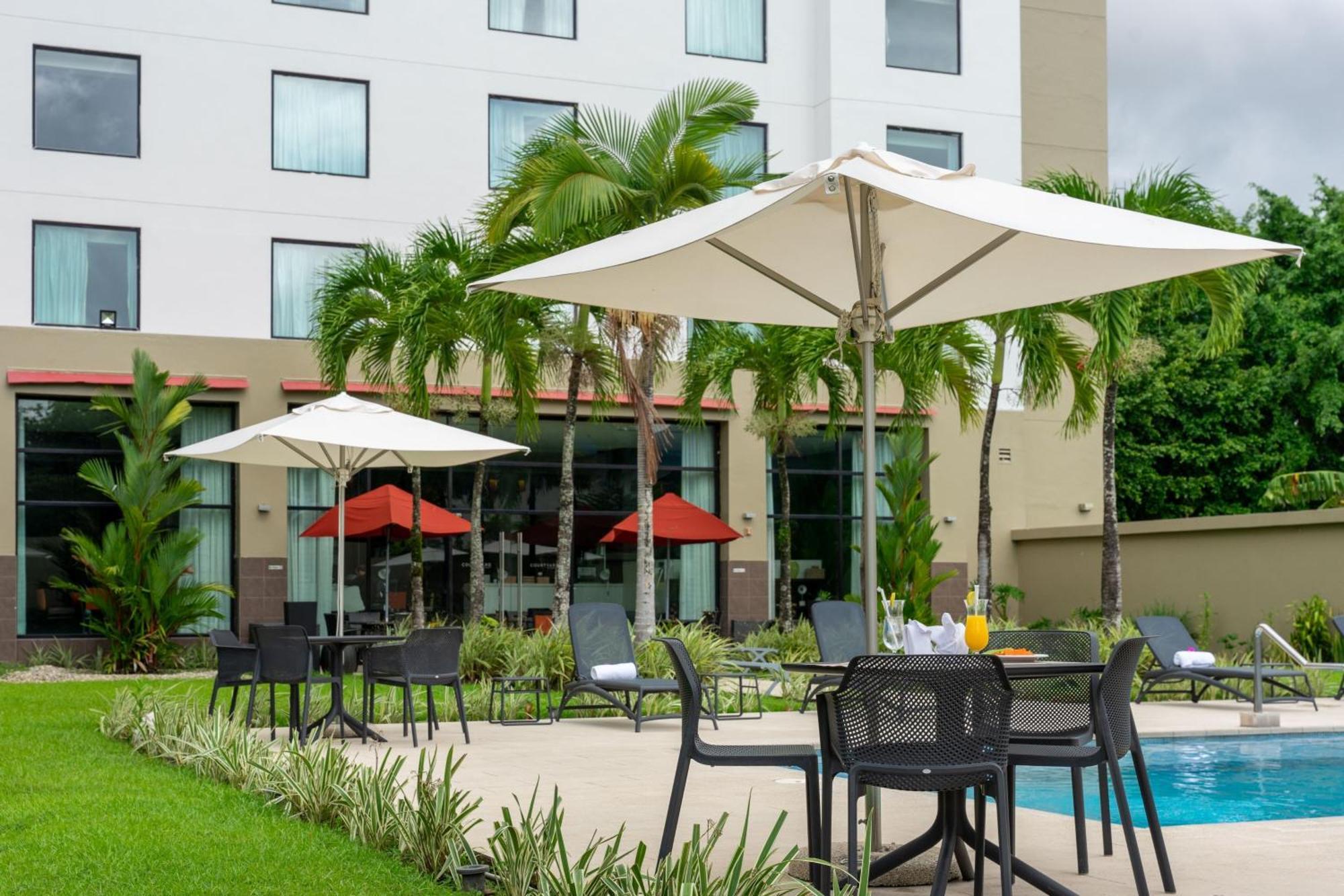 Courtyard By Marriott Panama Metromall Tocumen Eksteriør bilde