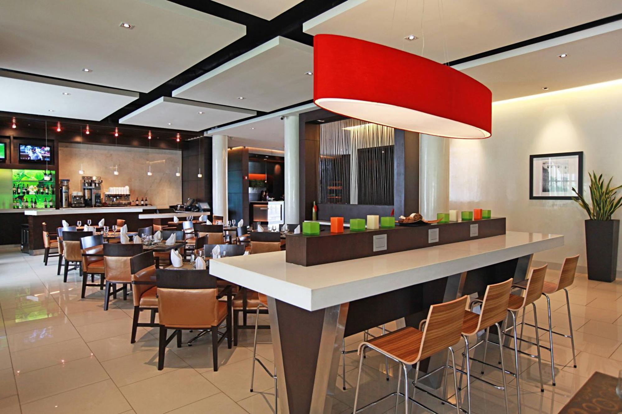 Courtyard By Marriott Panama Metromall Tocumen Eksteriør bilde